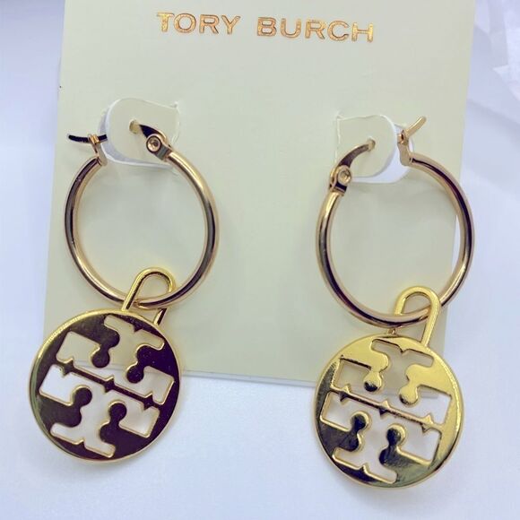 NWOT Tory Burch Gold Logo Pendant Hoop Charm Earrings - Picture 1 of 7